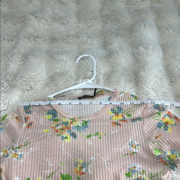 Polo by Ralph Lauren Pink Floral Women's Top - Picture 3 of 5